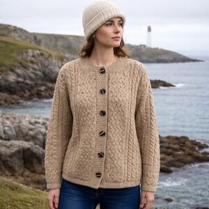 Vintage Carraig Donn Womens Irish Wool Aran Cable Knit Cardigan L Tan Ireland